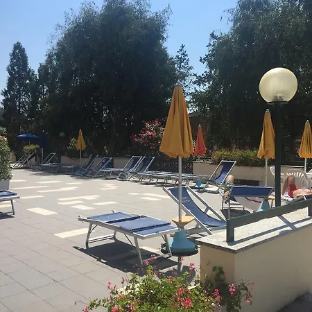 Stefy House With Pool Apartment Rapallo